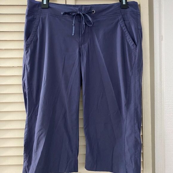 Columbia Blue Knee Length dry-fit pants - Picture 2 of 7